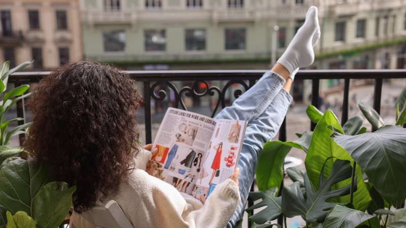 Tijdschrift als offline alternatief voor digitale prikkels: MMA lanceert #hotmagazinesummer